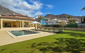5 Bedrooms Villa Costa Adeje